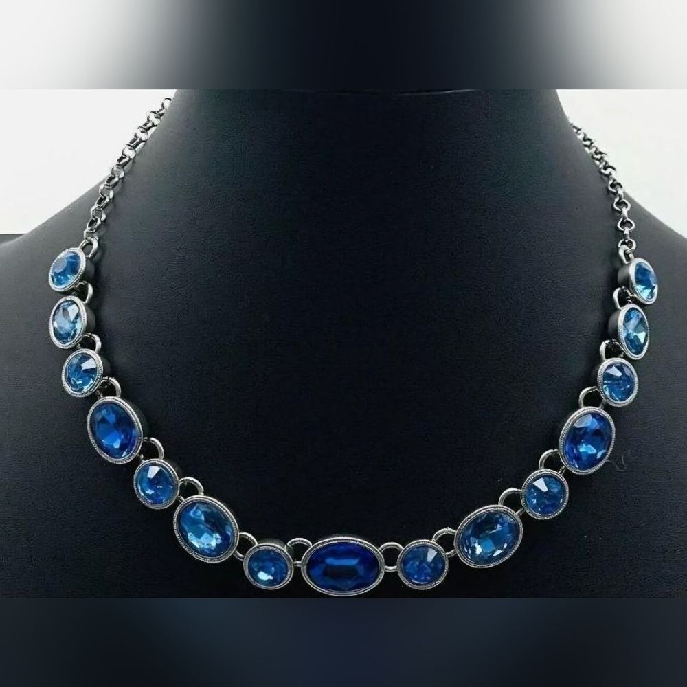 MONET Demi Parure Blue Rhinestone Necklace Vintage 18-inch